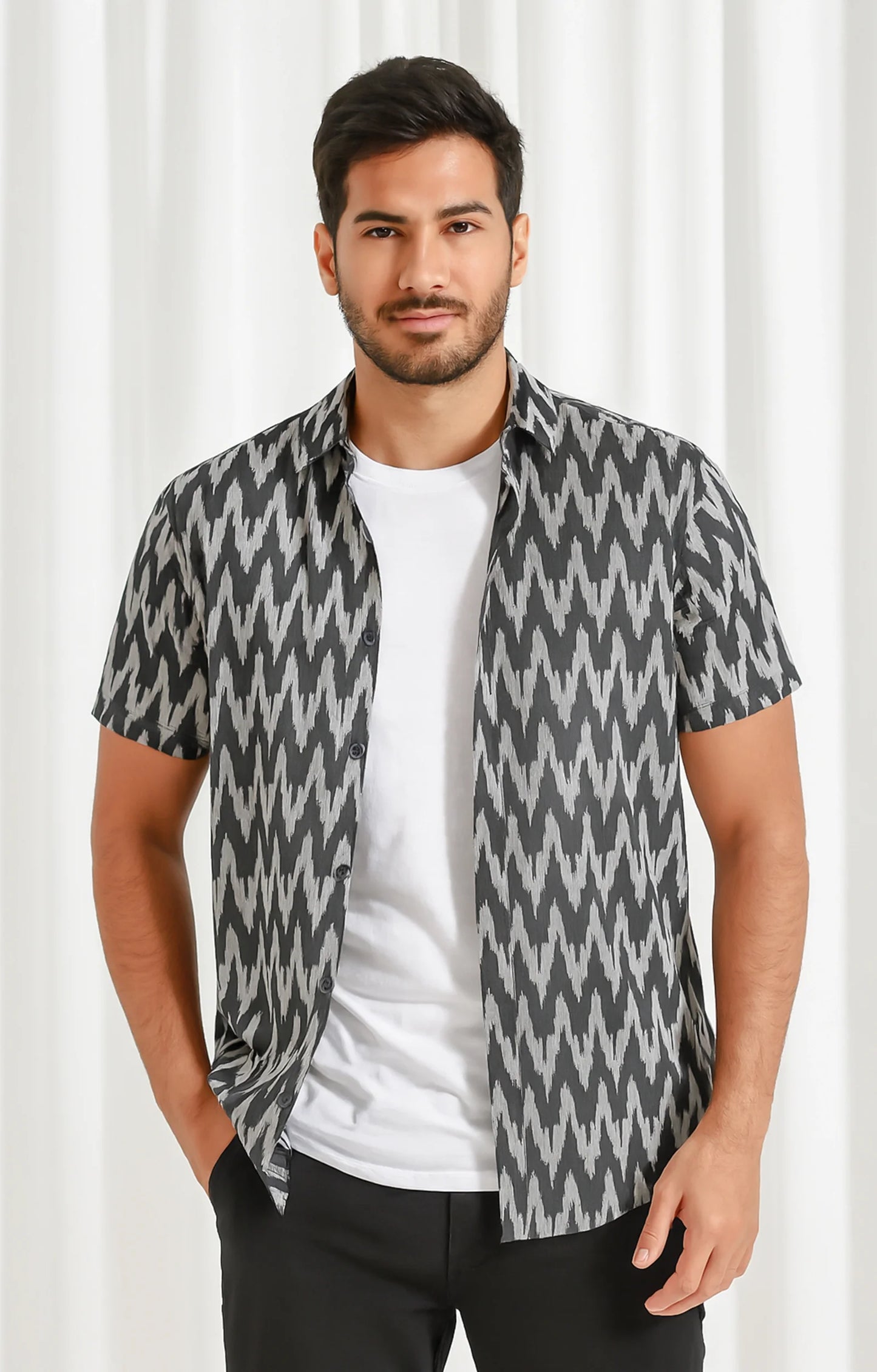 Black Zigzag Printed Mens Half Sleeves Shirt