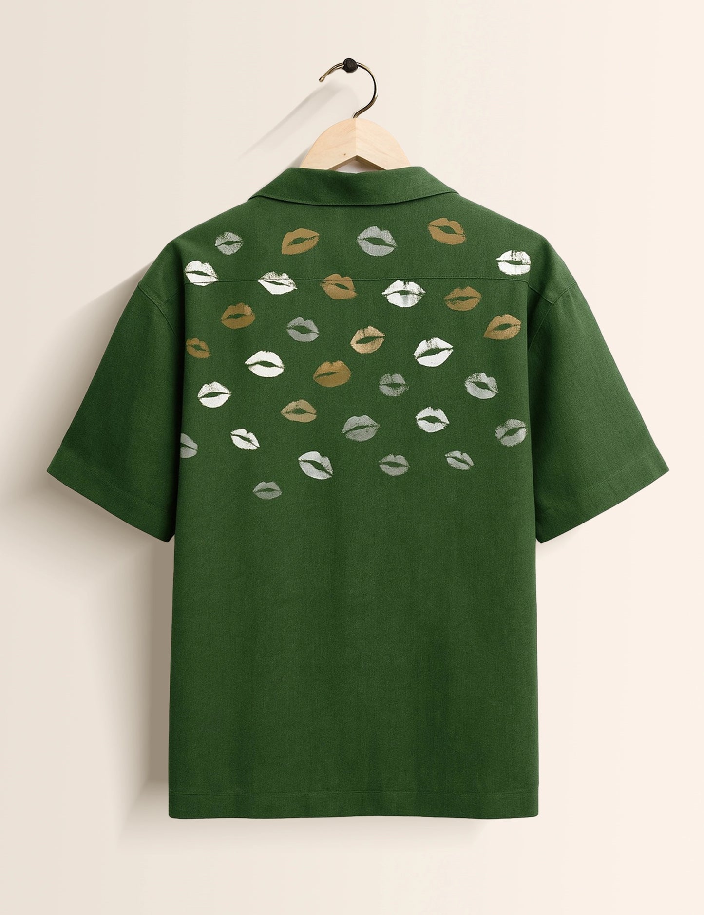 Green Lipstick Printed Mens Half Sleeves Shirt - XPST